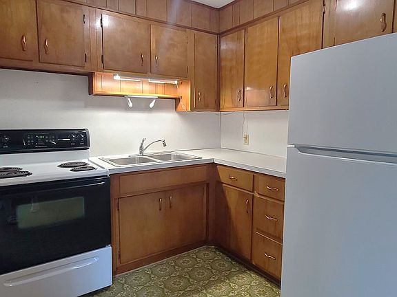 5th image of 403 E Main Blvd #4