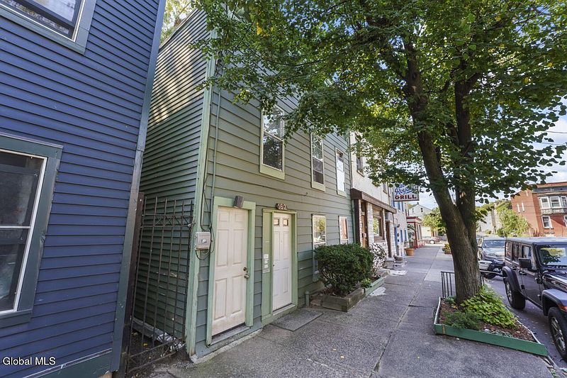 5th image of 162-170 Jefferson Street
