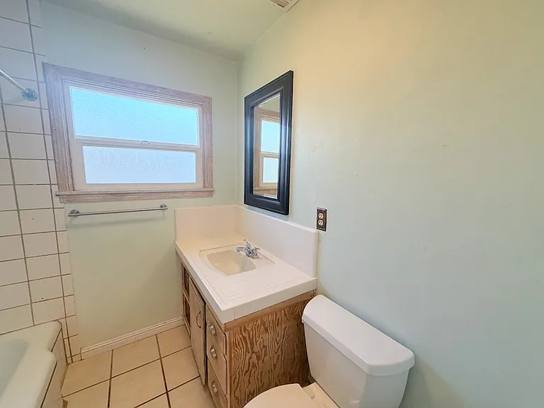 3021 Oleander Ave — Photo 12