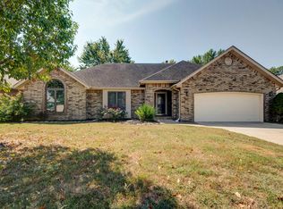 2398 W Allen Dr, Springfield, MO 65810