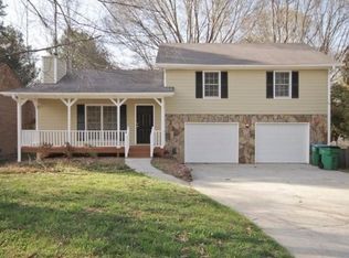 3783 Holland Dr, Snellville, GA 30039