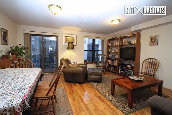 Rented by Citi Habitats | media 7