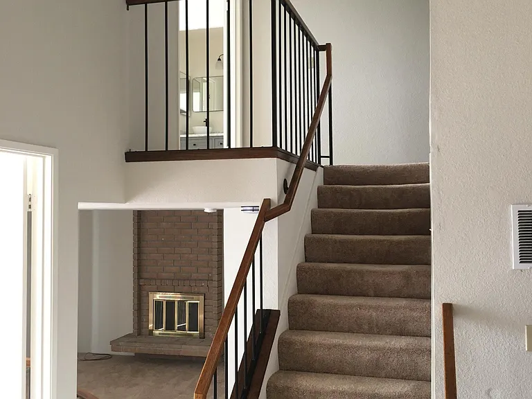 16840 Columbia Dr — Photo 7