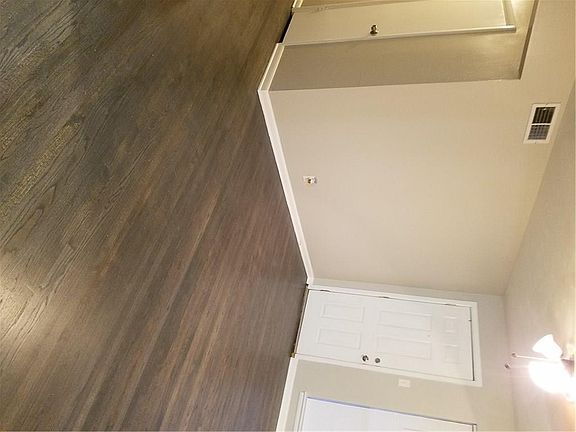 2nd image of 246 W Cober St
