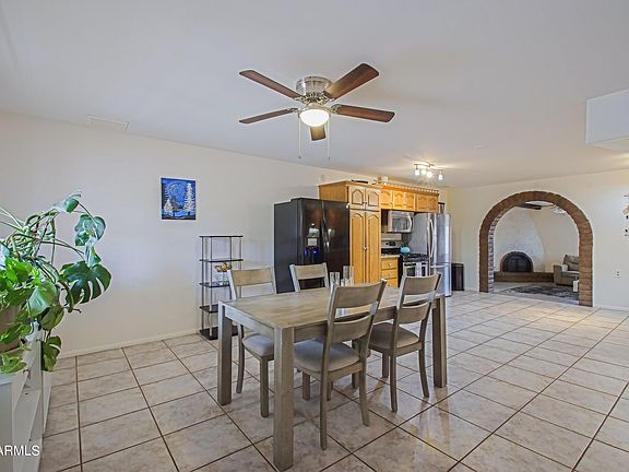 5th image of 3124 W DAHLIA Drive