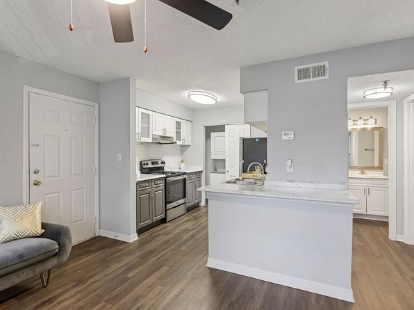 4610 N Armenia Ave APT 628