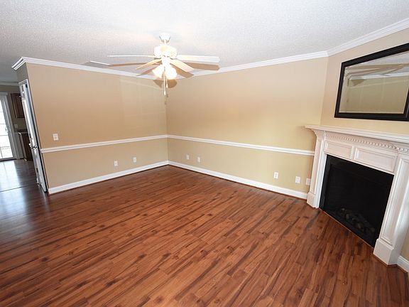 2nd image of 112 Chandler Dr APT D