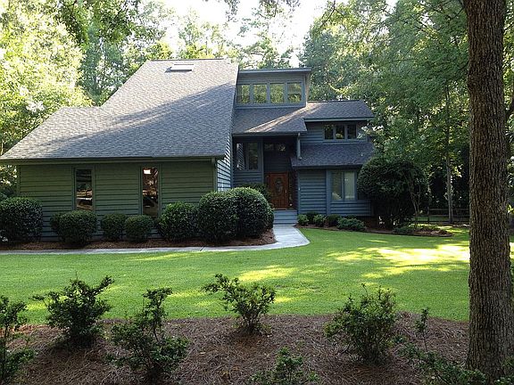 3rd image of 112 Barrington Ct