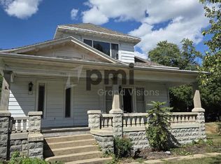 1803 Madison Ave #4, Charleston, IL 61920