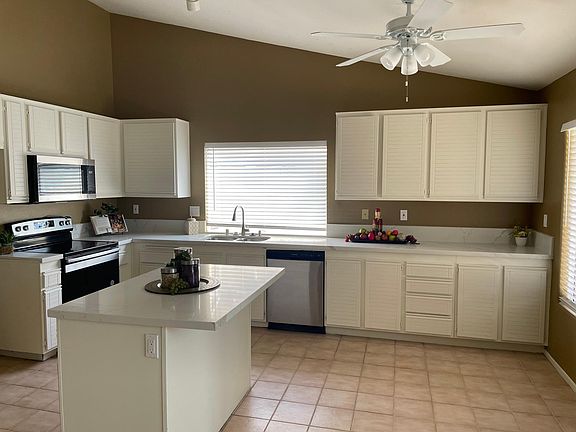4th image of 26922 Fayence Dr