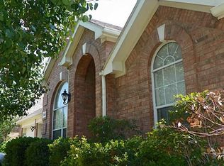 5208 Dove Creek Dr, Fort Worth, TX 76244