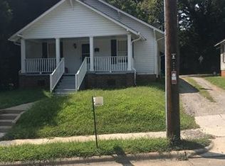 114 Salisbury Rd, Statesville, NC 28677