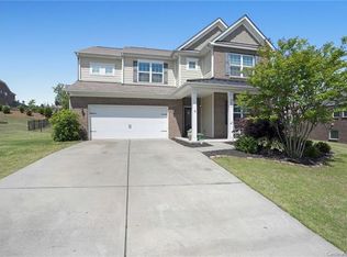 2409 Winnsford Ln, Gastonia, NC 28056