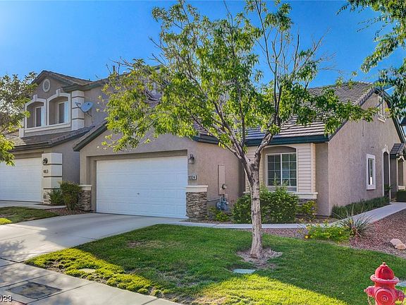 3rd image of 10324 Juniper Creek Ln