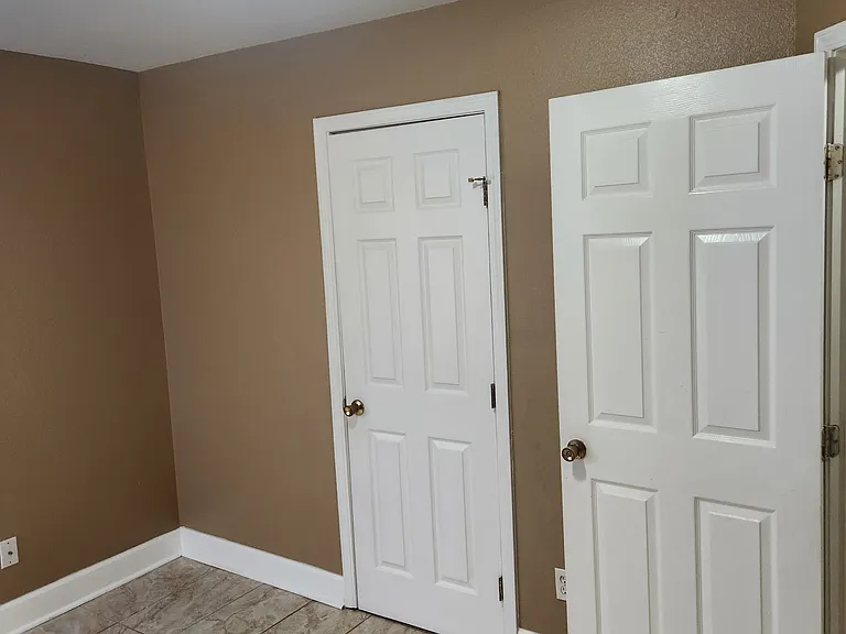3333 Mandeville St — Photo 4