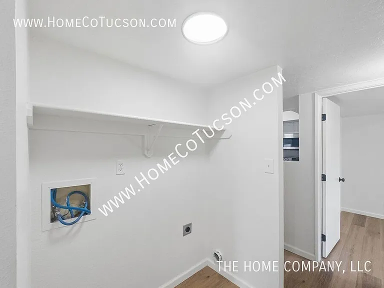 5123 Paseo Las Palmas — Photo 26