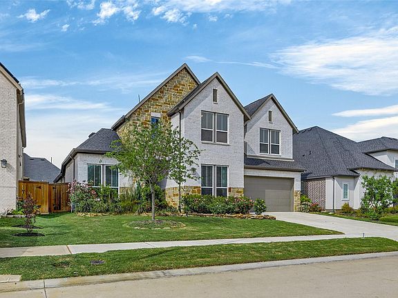 3rd image of 32018 Crested Knoll Ct
