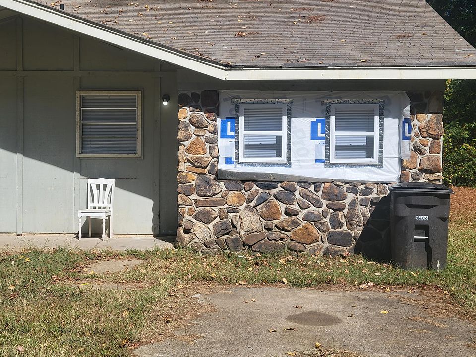 1st image of 311A Bellevue Cir