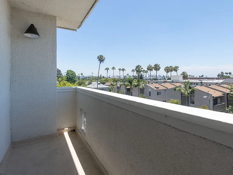 5935 Chula Vista Way #PENTHOUSE — Photo 23