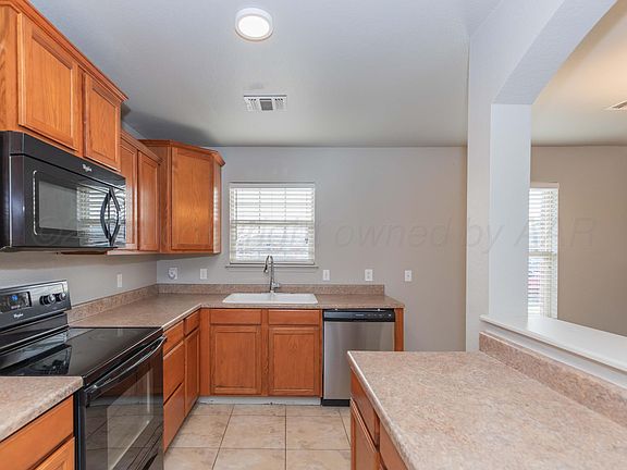 2nd image of 4502 S Roberts St