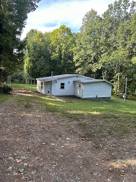 3 bed, 2.5 bath, 1344 sqft, $1,200 — Photo 1