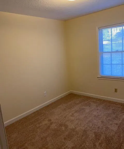 5442 Oakcrest Rd — Photo 9