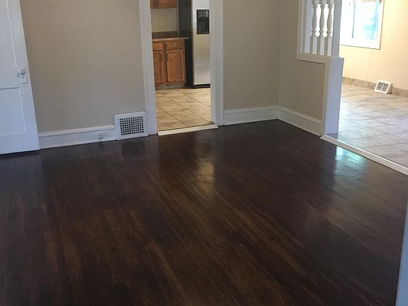 4th image of 15600 Clifton Blvd #1