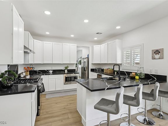 2nd image of 4426 Rehoboth Bay St