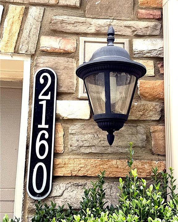 1st image of 2160 Crestridge Trl NE