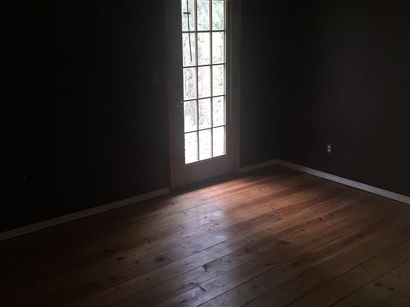 3rd image of 3005 W Kaufman St