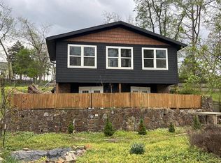 16557 Ivy Ln, Rogers, AR 72756