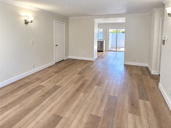 3rd image of 46 Eagle Point #25