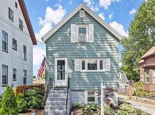 80 Pine St, Swampscott, MA 01907