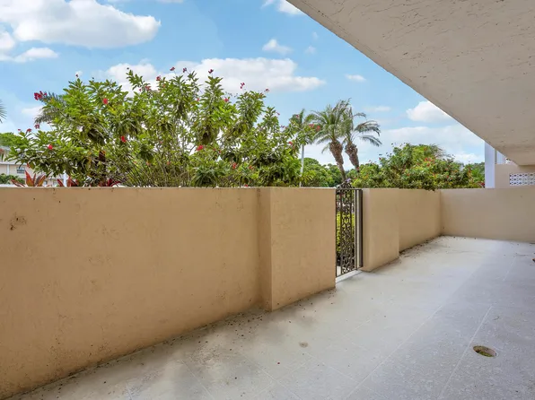 300 N Highway A1A #105J, Jupiter, FL 33477