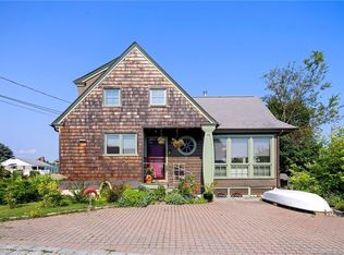24 Harbor View Ter, Stonington, CT 06378