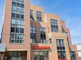 1610 W Grand Ave APT 2A, Chicago, IL 60622