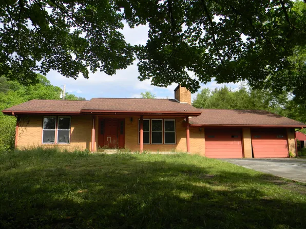 742 Highway 321, Newport, TN 37821