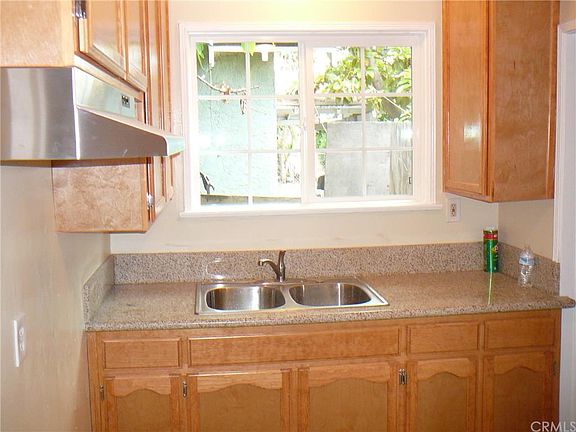 2nd image of 2428 E 115th St
