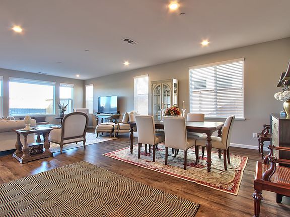 3rd image of 3908 Deergrass Cir
