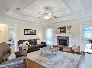 549 Eaglewood Dr, Florence, MS 39073