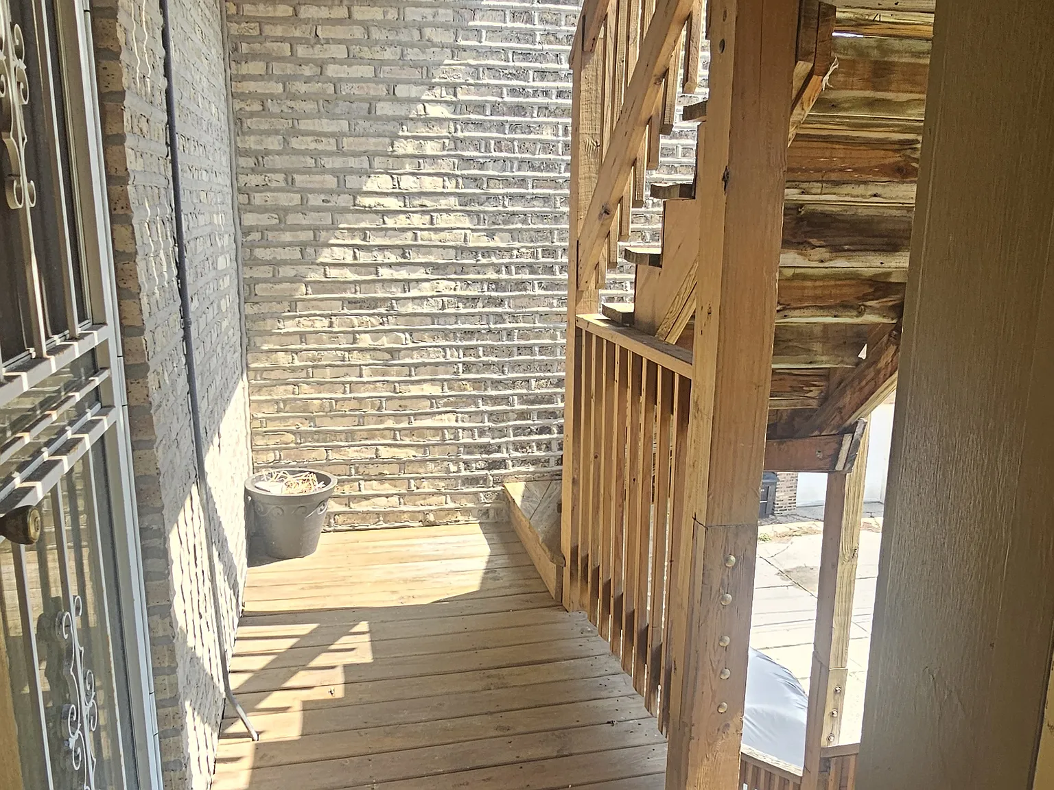 2 bed, 900 sqft, $1,695 — Photo 4