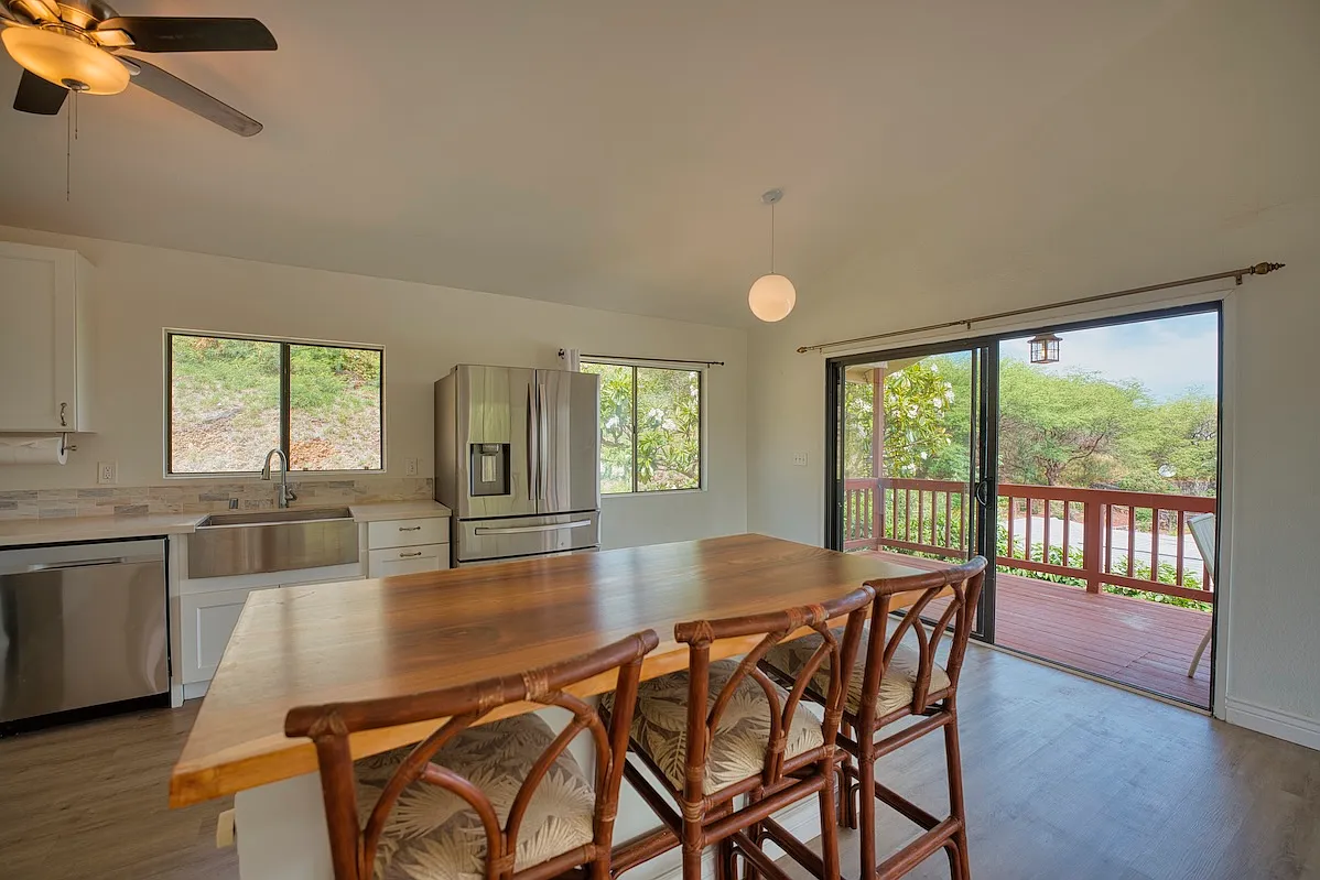 4 bed, 1792 sqft, $3,900 — Photo 3