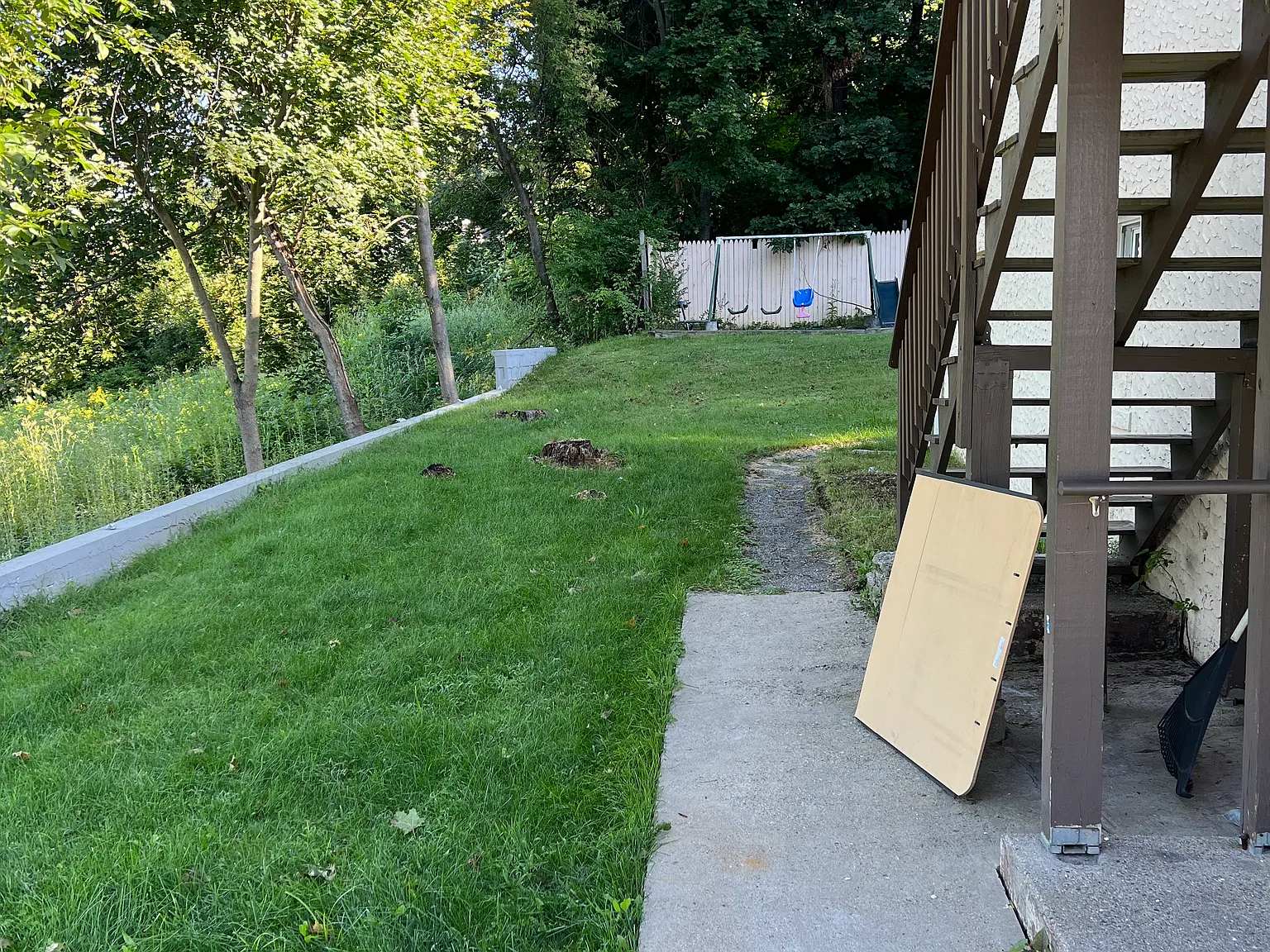 2 bed, 900 sqft, $1,550 — Photo 2
