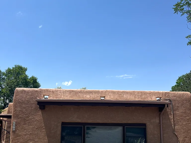 932A Old Bridge Ct — Photo 2