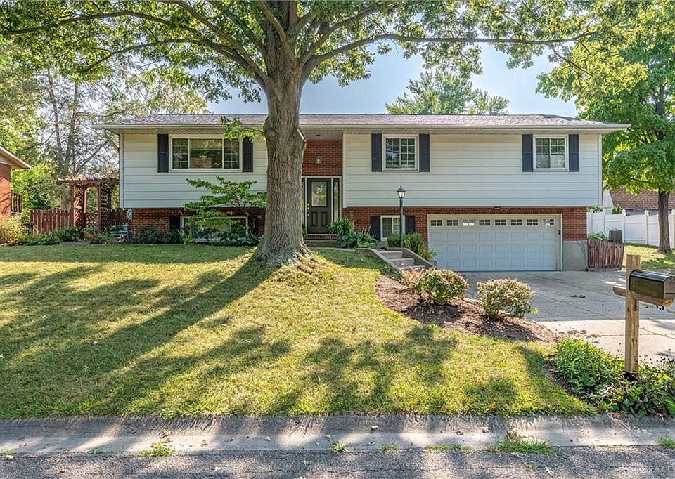 1st image of 6424 Caruso Ct