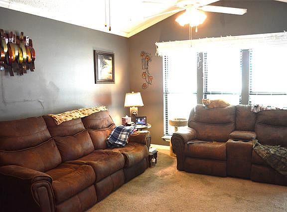 4th image of 8304 Downe Dr