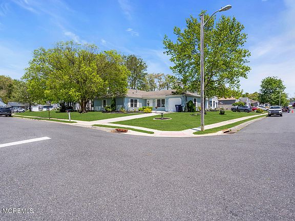 3rd image of 123 Hancock Drive