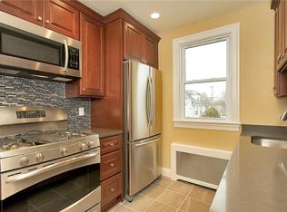 422 Hunter St #2, Mamaroneck, NY