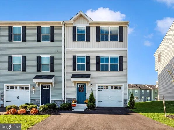 123 Butterfield Ave, Taneytown, MD 21787