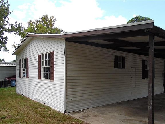 3rd image of 1147 Bayview Ln
